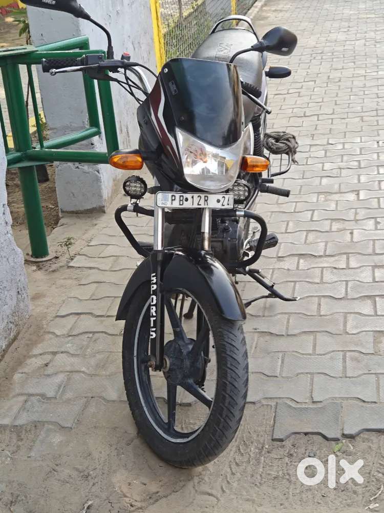 Platinum in excellent condition, equipped with new tires