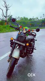 Royal Enfield classic gun metal grey