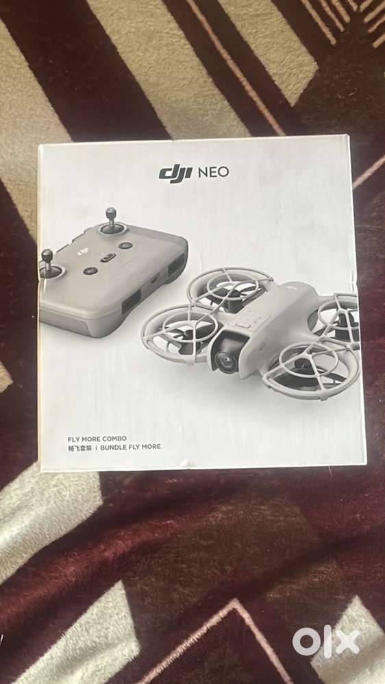 DJI neo drone