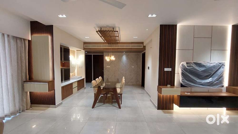 3 BHK LUXURY FLAT FOR SALE