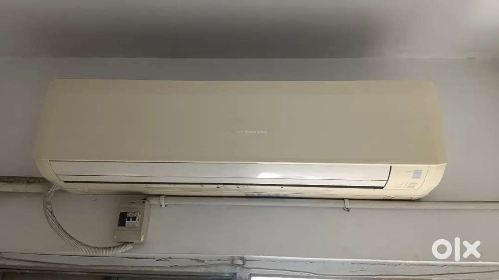 Mitsubishi 2.2 Ton 3 Star Split AC