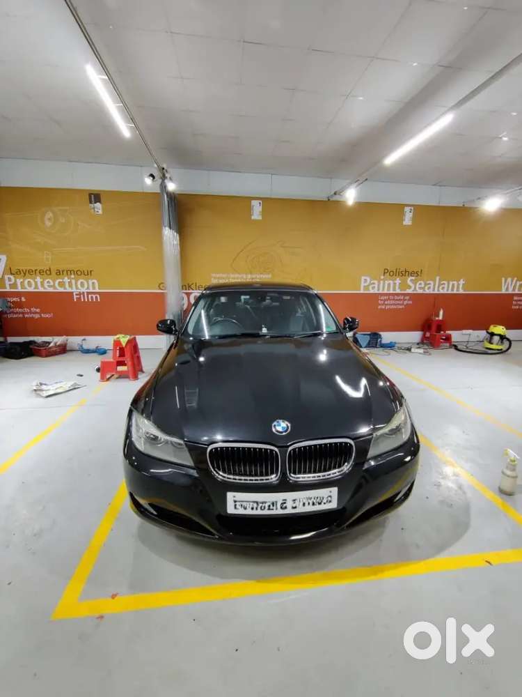 BMW 3 Series Diesel Well Maintained!!