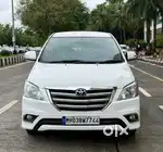 Toyota Innova 2.5 V 8 STR, 2015, Diesel