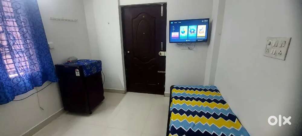 1RK(Single Room) fullfurnished for rent b/w Marathahalli & Whitefield