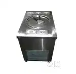 Live ice cream machine