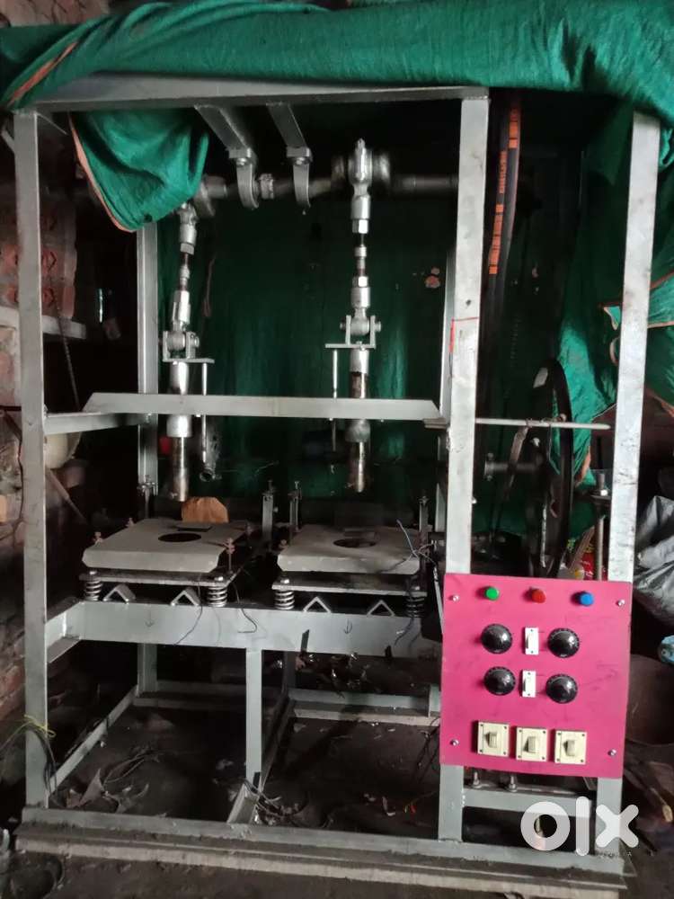 Double die pattal machine