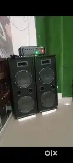 Dj speakers 6 month old