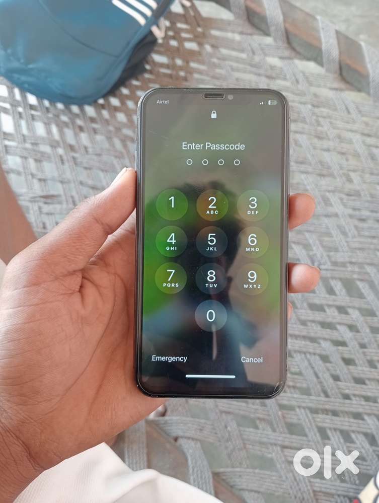 I phone x price 7500