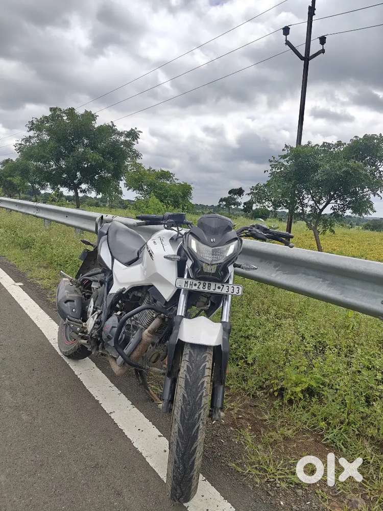 Hero Xtreme 160r 2020 model top condition