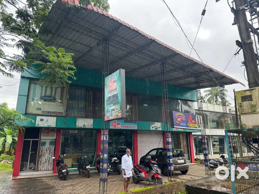 Full Commercial Building (Ground + First Floor+Roof for storage space)