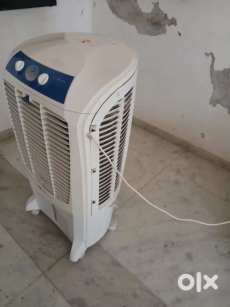 Bajaj cooler
