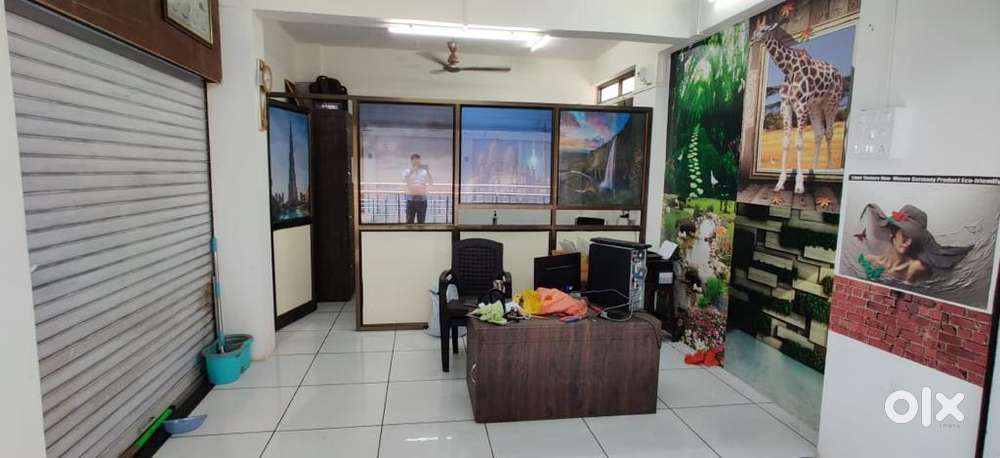 Shop Available for Rent