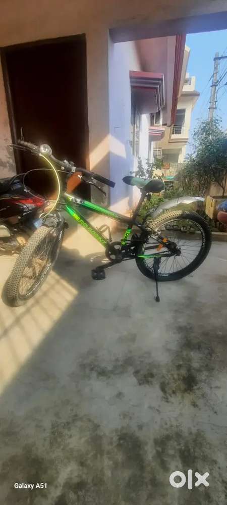 Hero Sprint Radium Colour Big Size