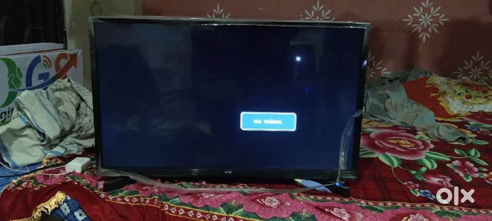 VU 32inch LCD TV