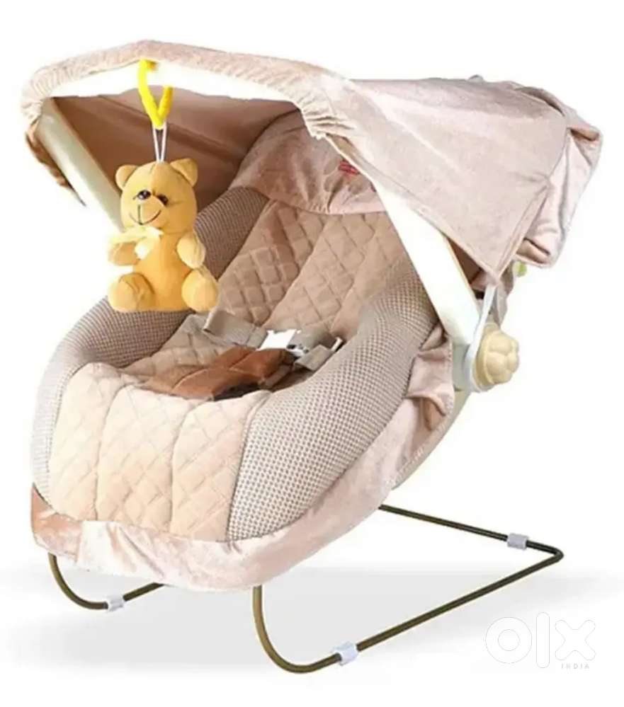 Baby Carry Cot (0 to 15 months)