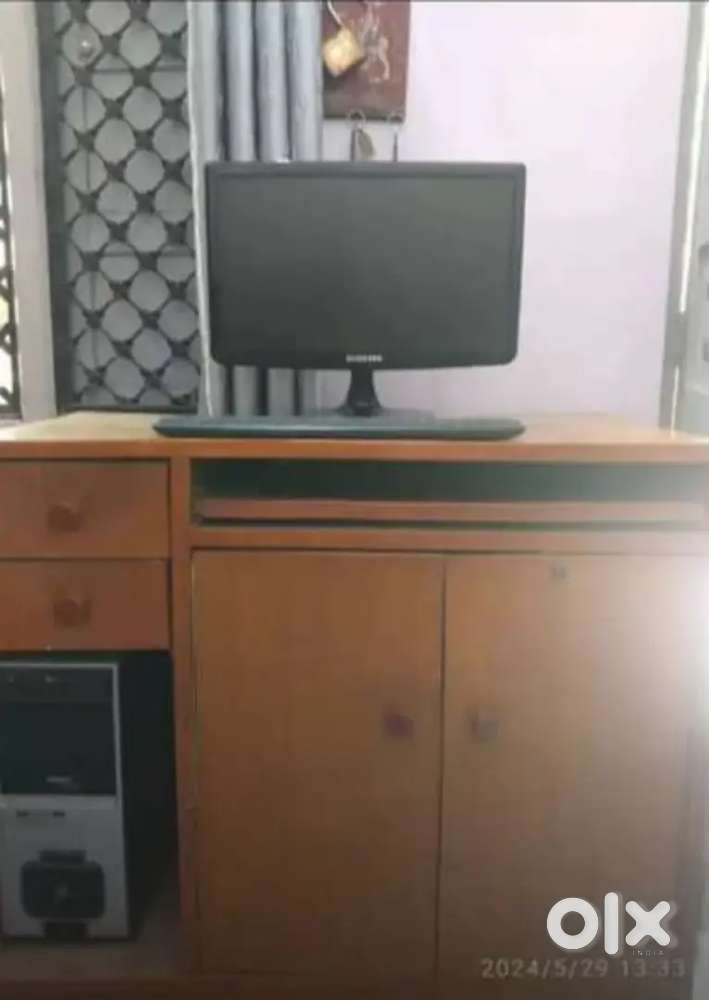 Samsung computer,speaker cpu