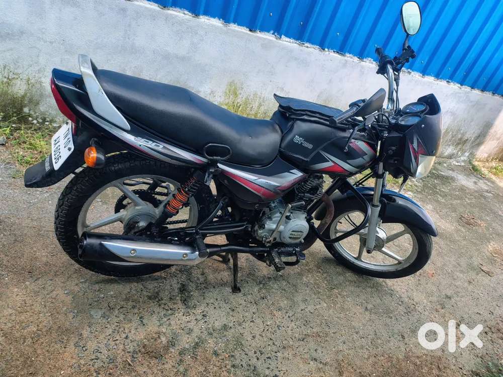 Bajaj CT 100 2017