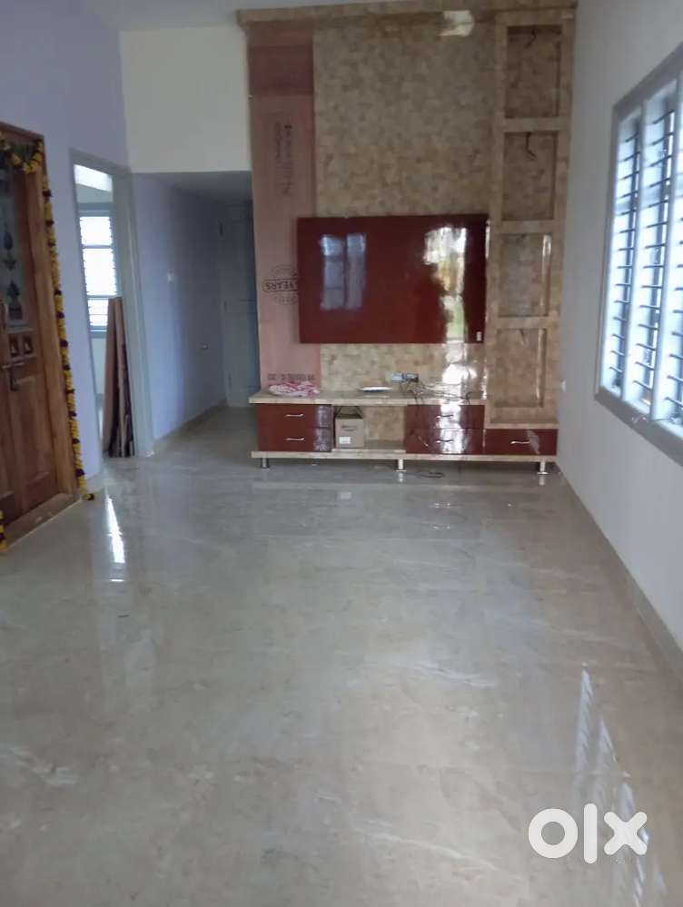 Ground flour house for rent 15000