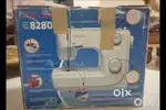SINGER ELECTRONIC SEWING MACHINE MODEL 8280