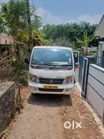 Tata Magic express neat condition. All services done by showroom