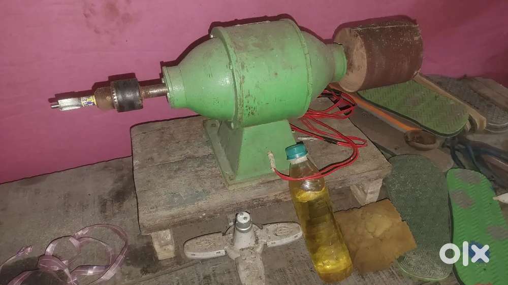 Sleeper making machine