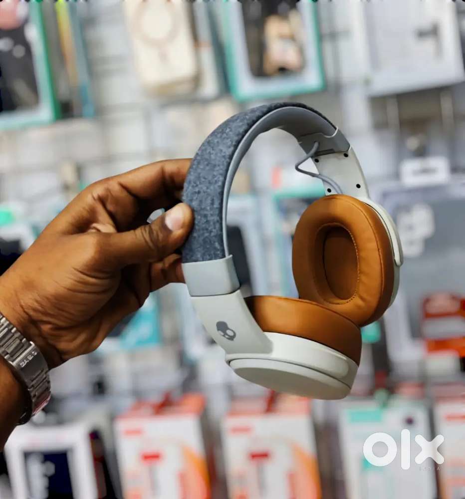 Sky mobiles, second mobiles Bajaj finance available