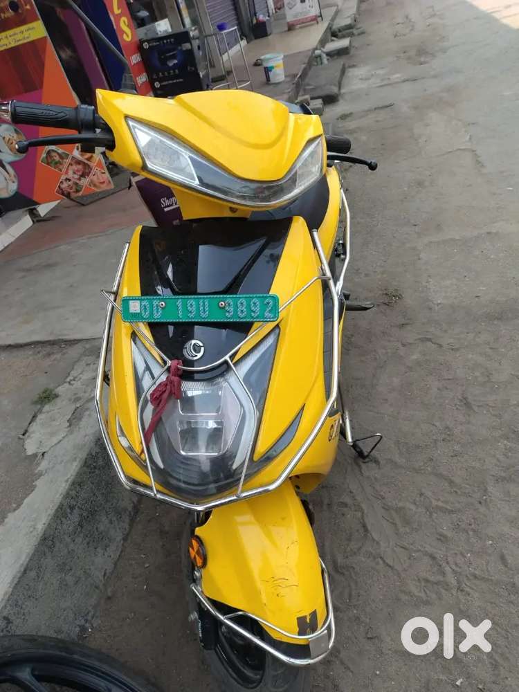 Okaya top model dual battry, 130 milage