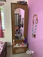 Dressing mirrior