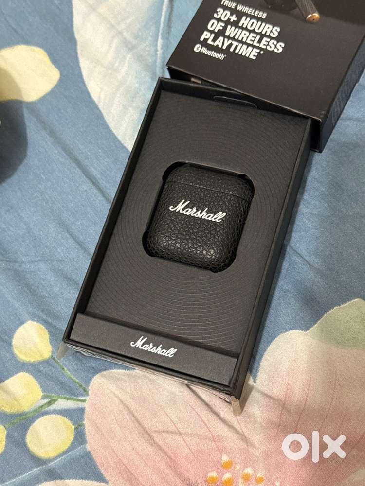Marshall minor IV earbuds