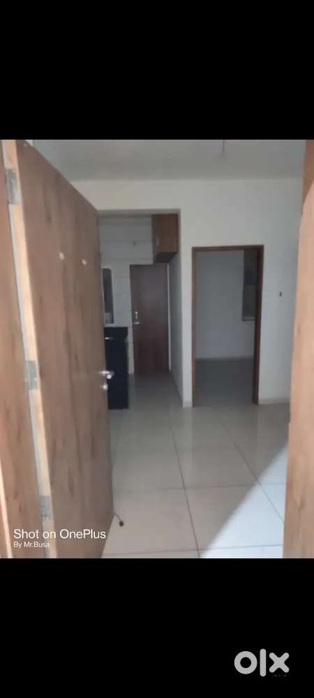 1 BHK FLAT VECHVA NO CHHE
