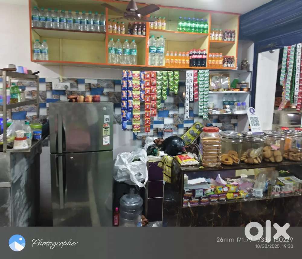 Food and tea shop for rent on GST road near Bus stand railway station