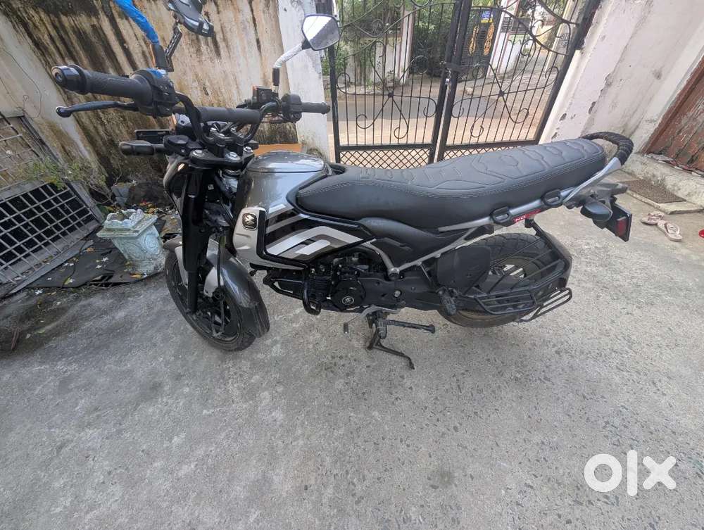 बजाज cng good कंडिशन