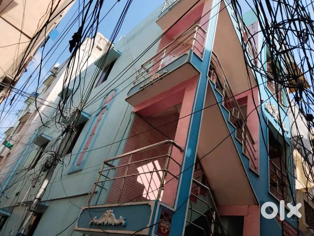 3 floors induvial house