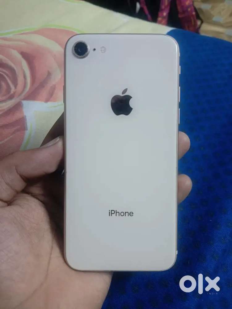 I phone 8 for sell variant 4/128 new conditions