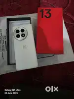 One plus 13 5g white 16gb 512gb 6 months old in excellent condition