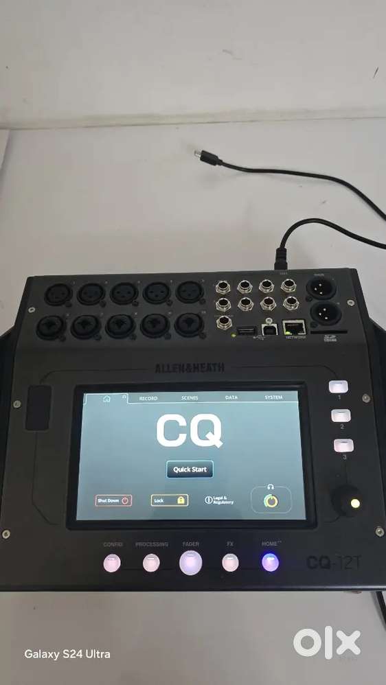 Allen and heath digital sound mixer