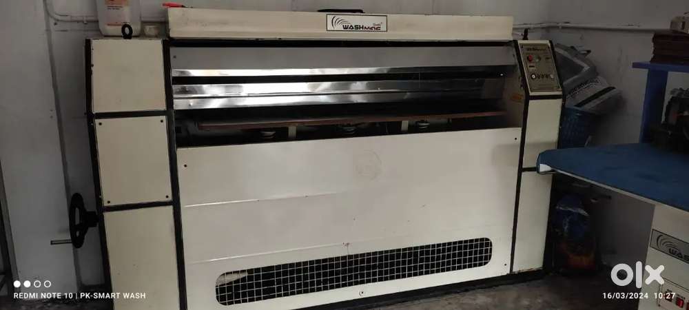 Commercial washing machine