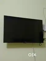 Best tv of realme under 8000