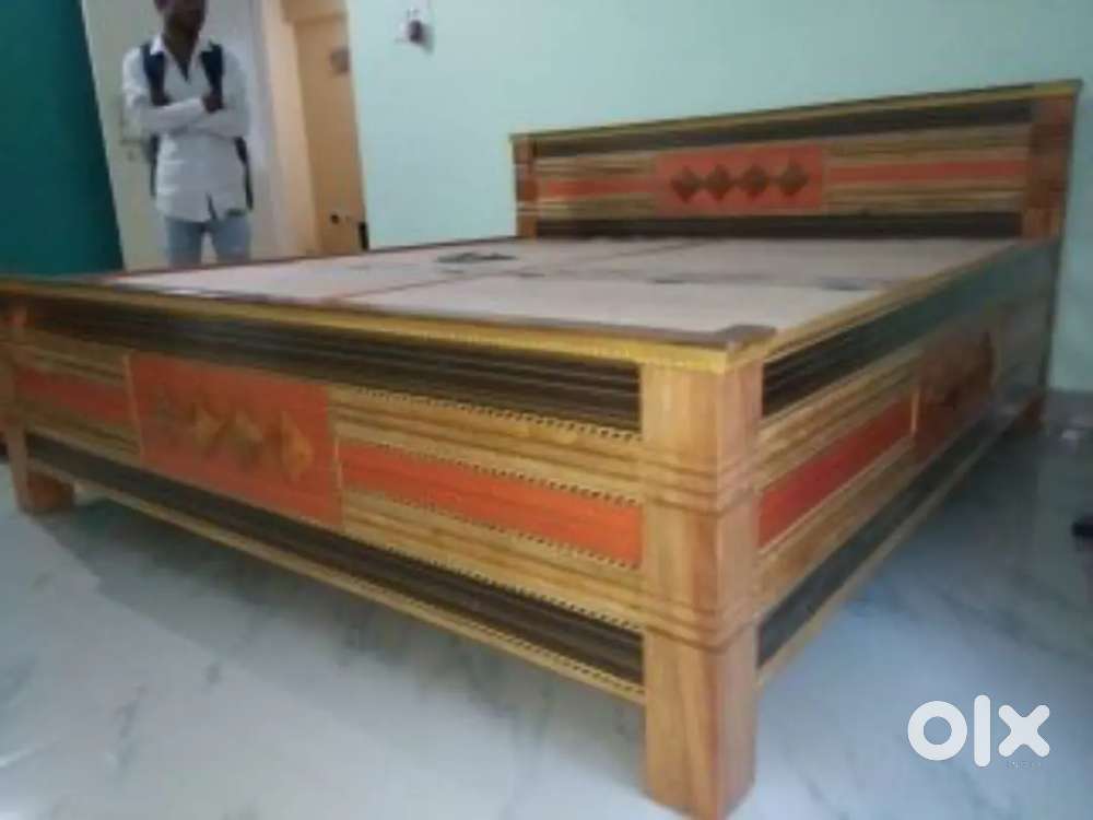 Newly made box bed King size 6/6.5