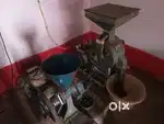 दाल एवं आटा पिसाई मशीन
