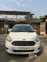 Ford Figo titanium top model