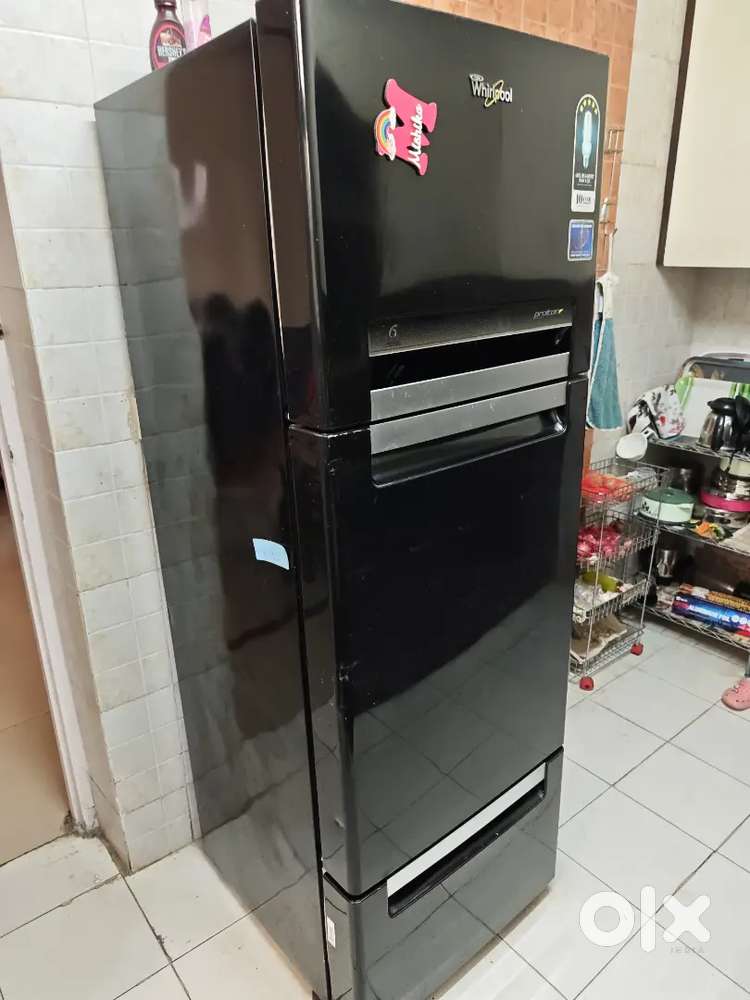 Whirlpool 300L Double Door Fridge Great Condition