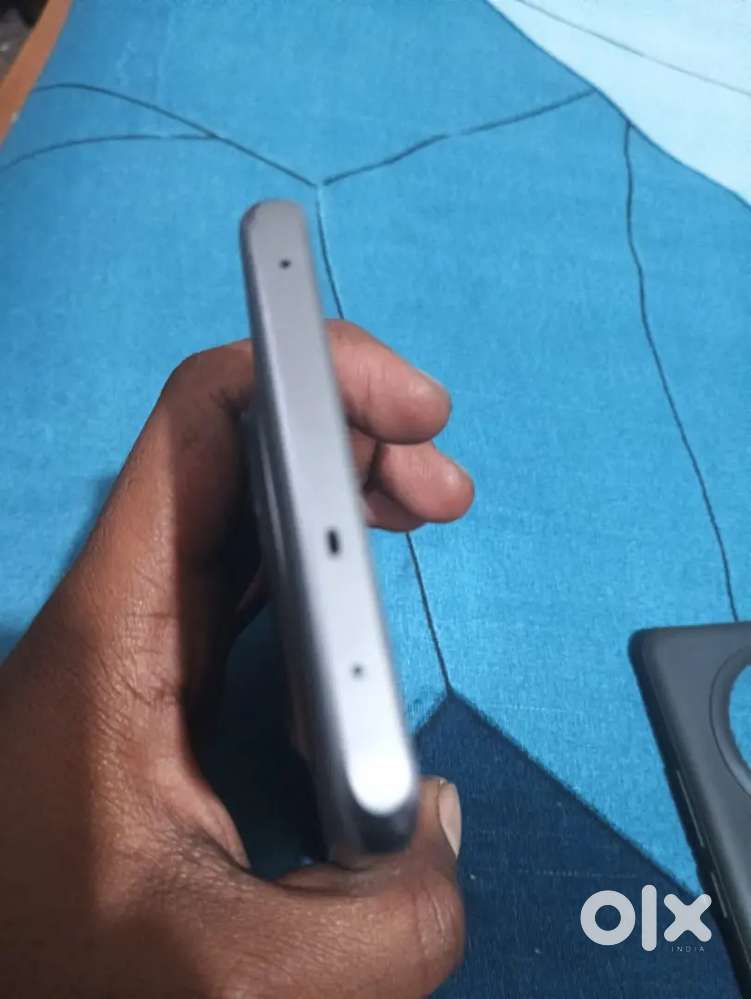 Realme 14 pro 5 G 8 / 256 GB