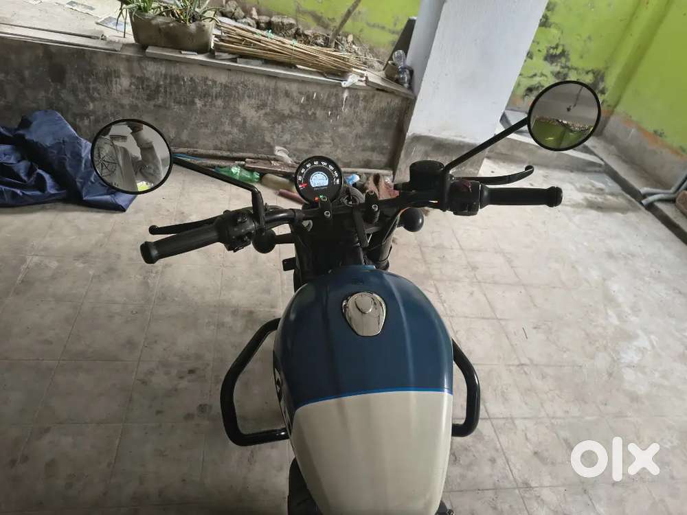 Perfectly fine condition just 7 month old bike