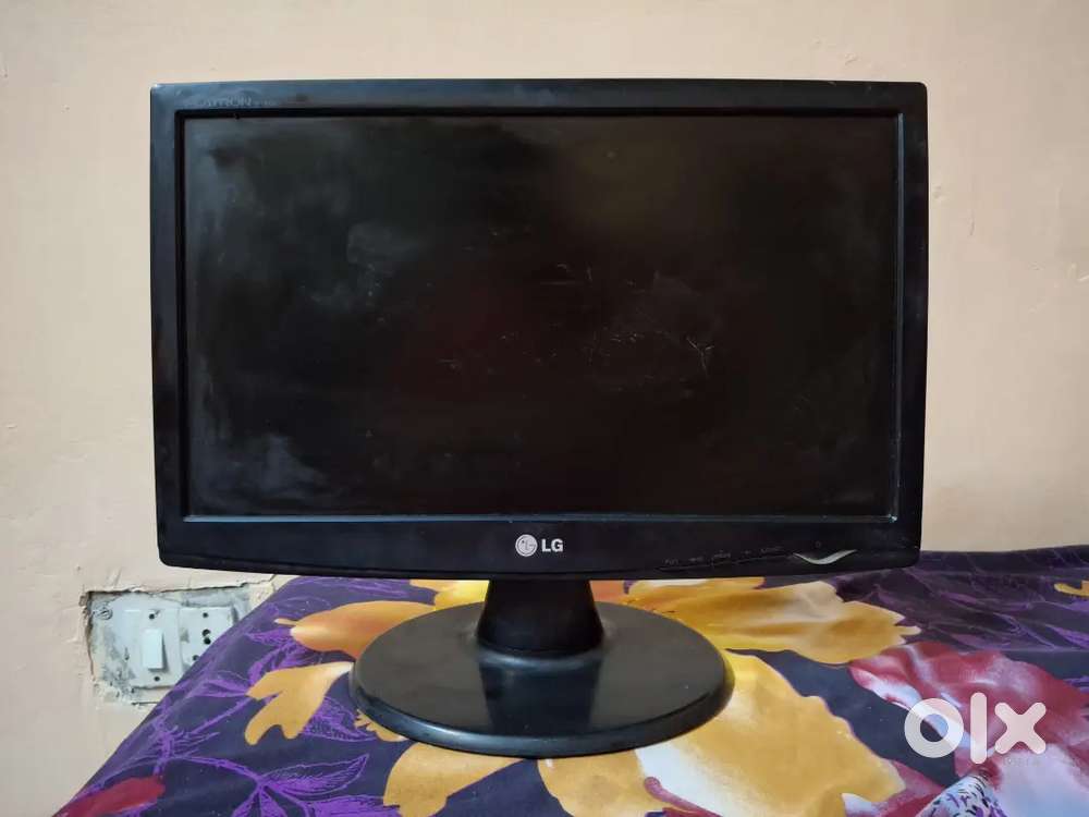 LG monitor 24 inch