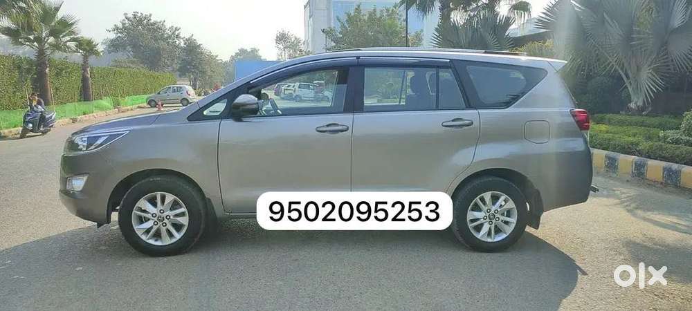 Toyota Innova Crysta 2.4 G MT, 2017, Diesel