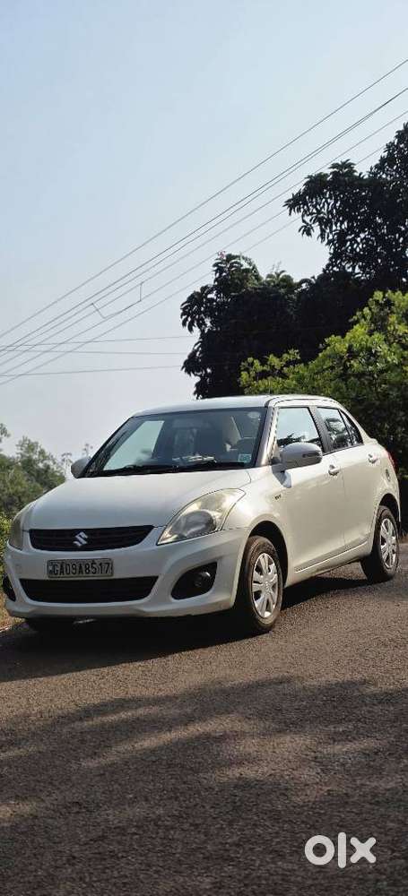 Maruti Suzuki Swift Dzire 1.2 Vxi BSIV, 2013, Petrol