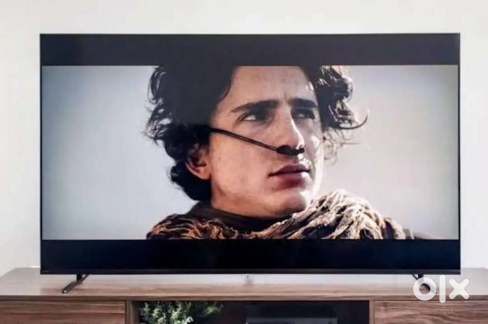 50 INCHES SMART LED Tv 4 MONTH USED SMART