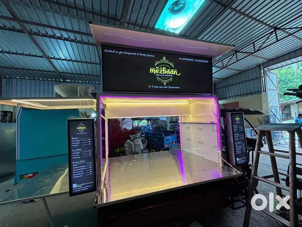 Cook for a fastfood stall