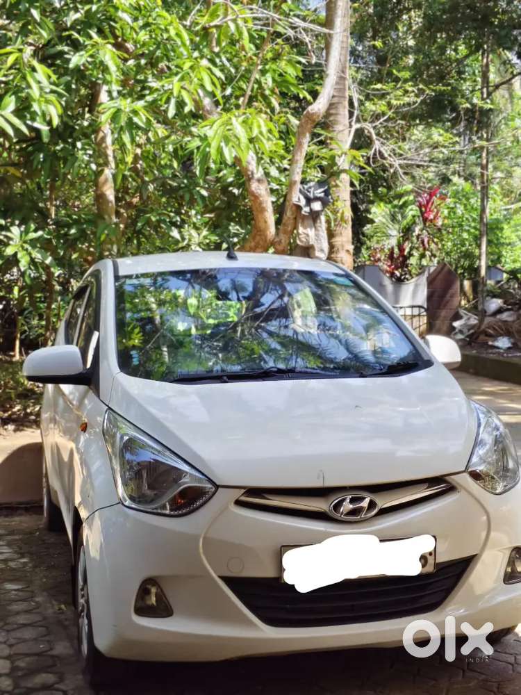 Hyundai EON Sportz